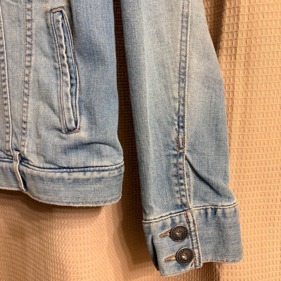 Eddie Bauer Stretch Jean Jacket Women's L - Picture 3 of 7